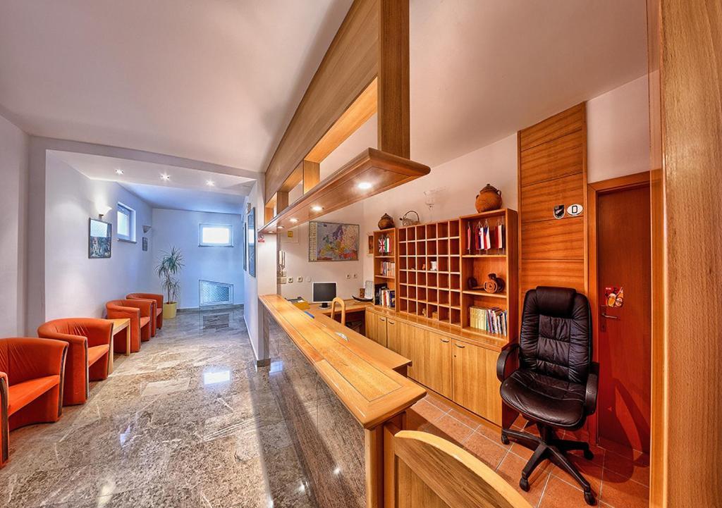 Hotel Nano Drvenik  Dış mekan fotoğraf