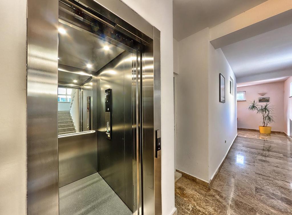 Hotel Nano Drvenik  Dış mekan fotoğraf